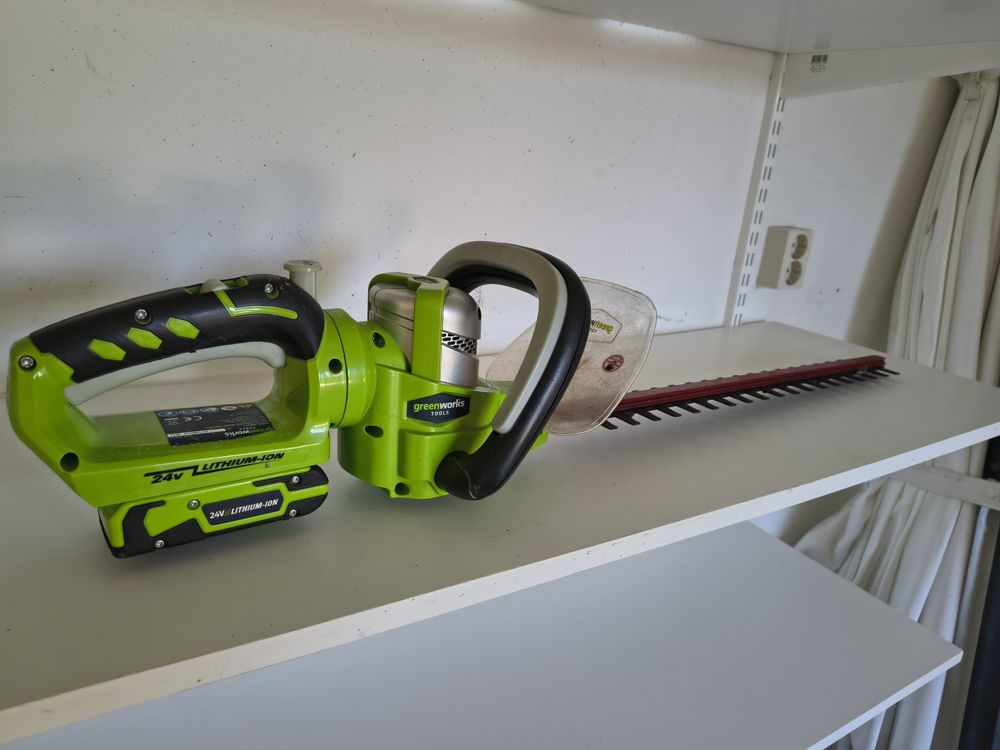 Greenworks sladdlös häcksax