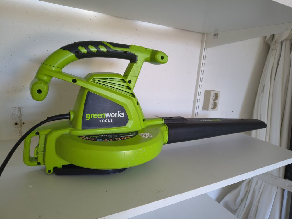 Greenworks lövblås